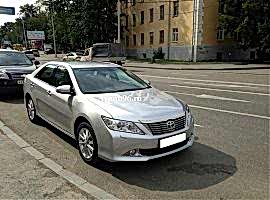 Аренда автомобиля бизнес класса Тойота Камри в Алматы