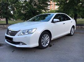 Прокат авто Тойота Камри Алматы