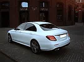 Аренда белого Мерседес Е213 рестайлинг в Алматы