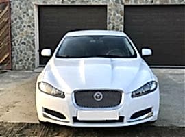 Аренда белого Ягуара XF Алматы